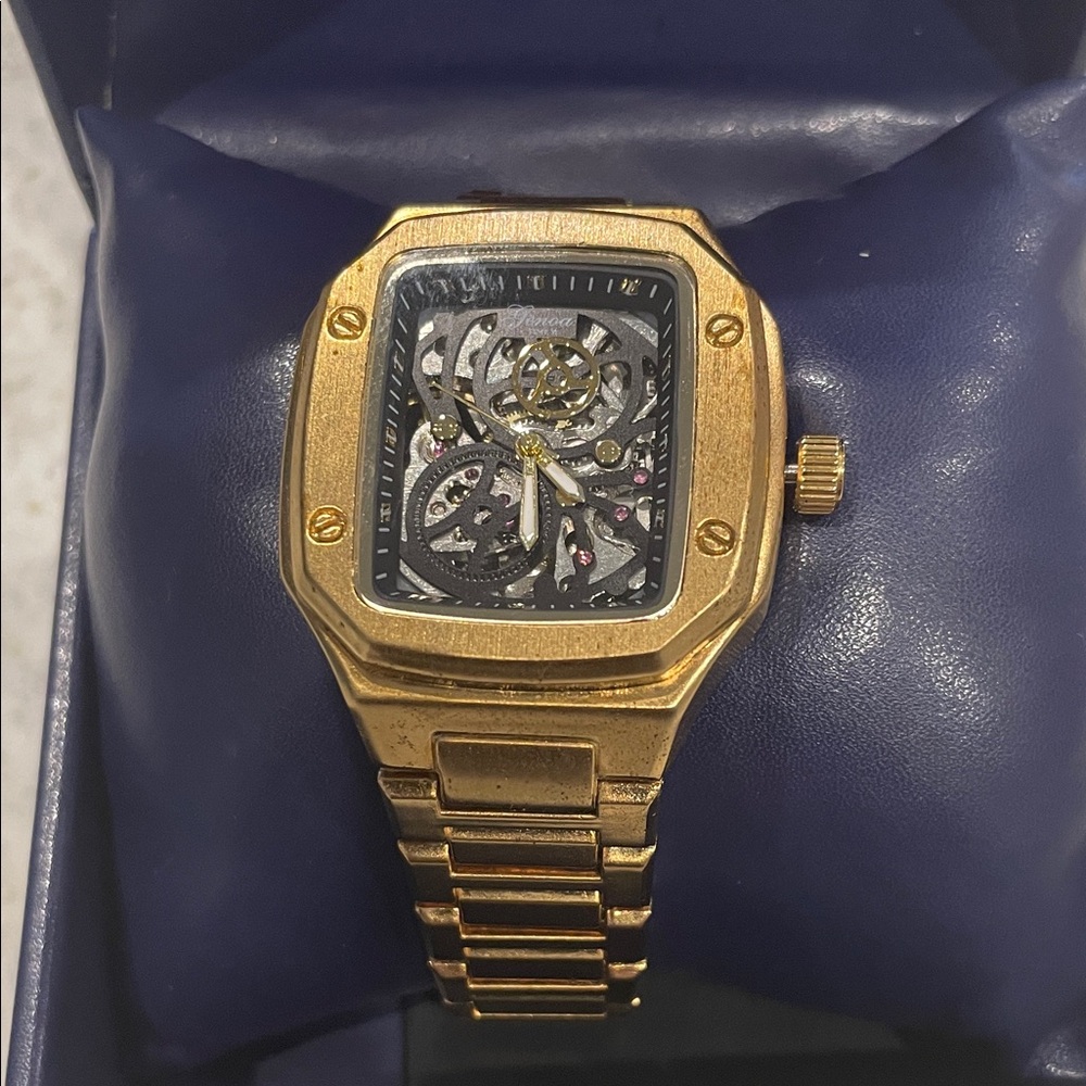 Luxury Gold Tone Men's Quartz Skeleton Watch